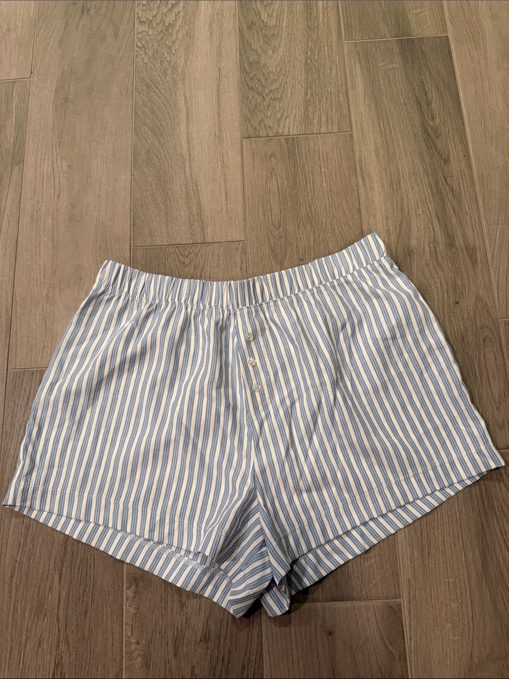 Hashttag Women's Blue & White Striped Elastic Waist Shorts Size L